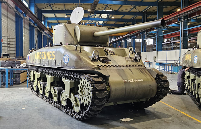 Chars d'assaut Sherman pour la Cinéscénie